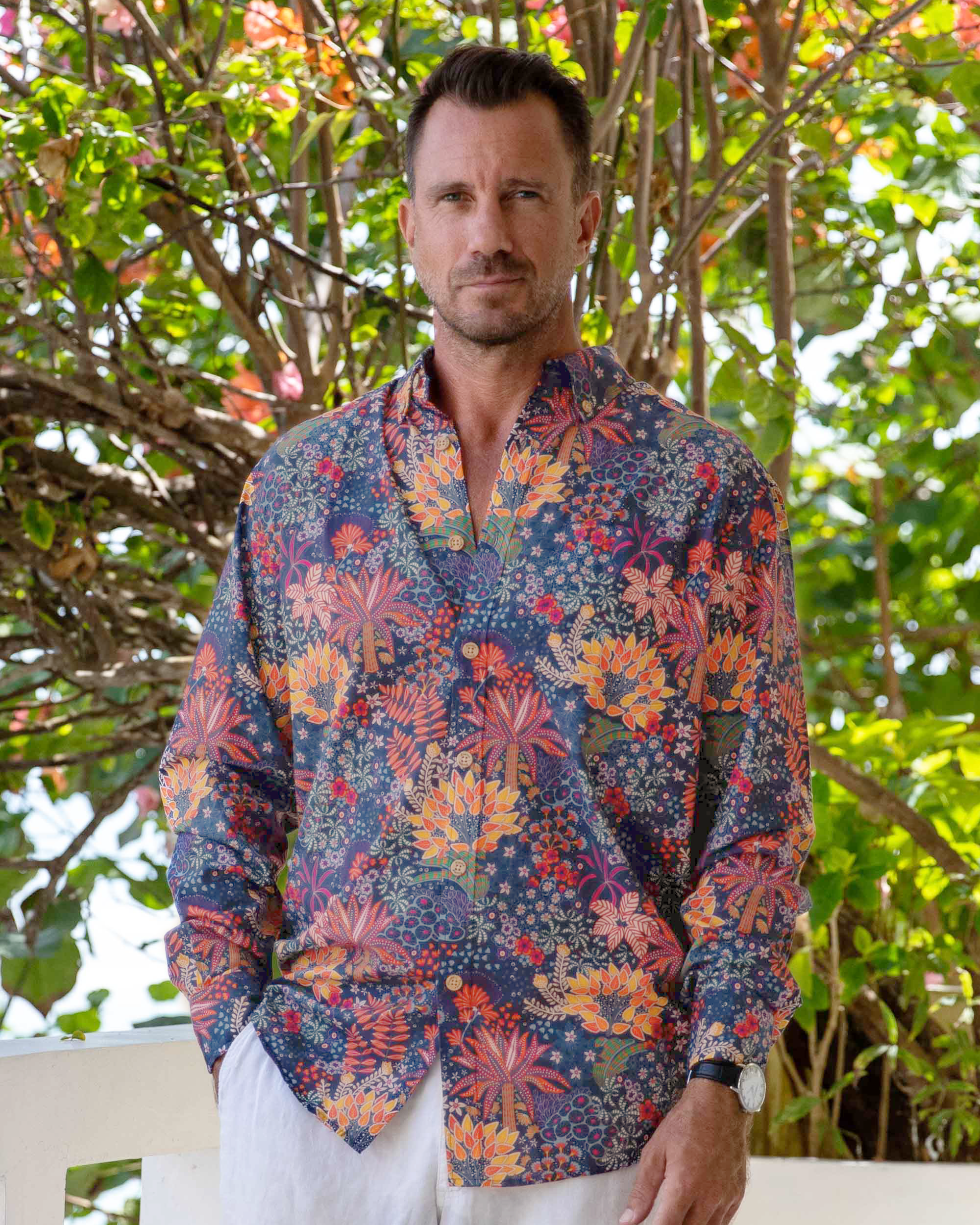 Camisa Hawaiana para Hombre con Estampado de Plantas Peculiares de Algodón, Botones y Manga Larga Aloha