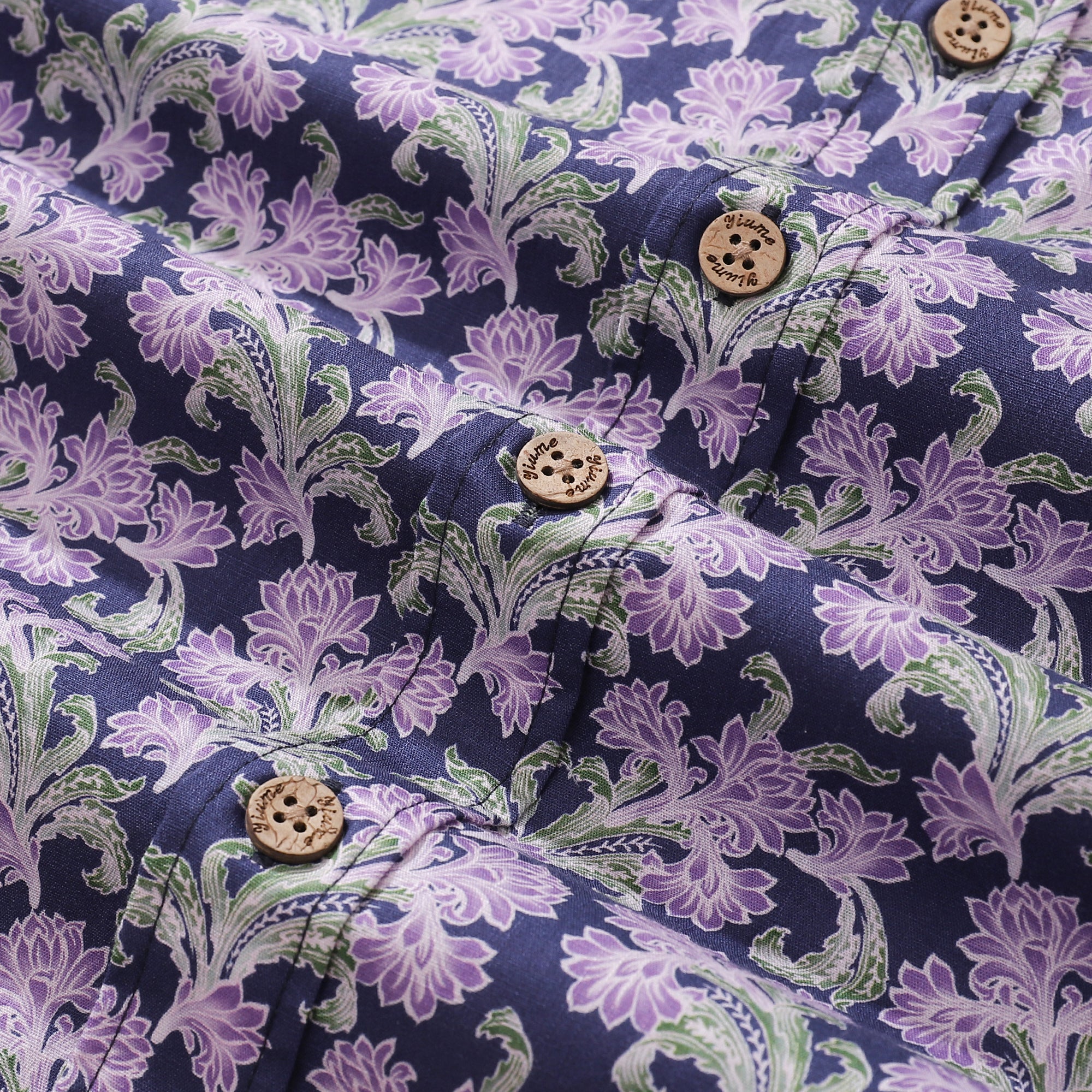 Chemise boutonnée pour hommes Chemise Aloha en coton à fleurs violettes Chemise hawaïenne
