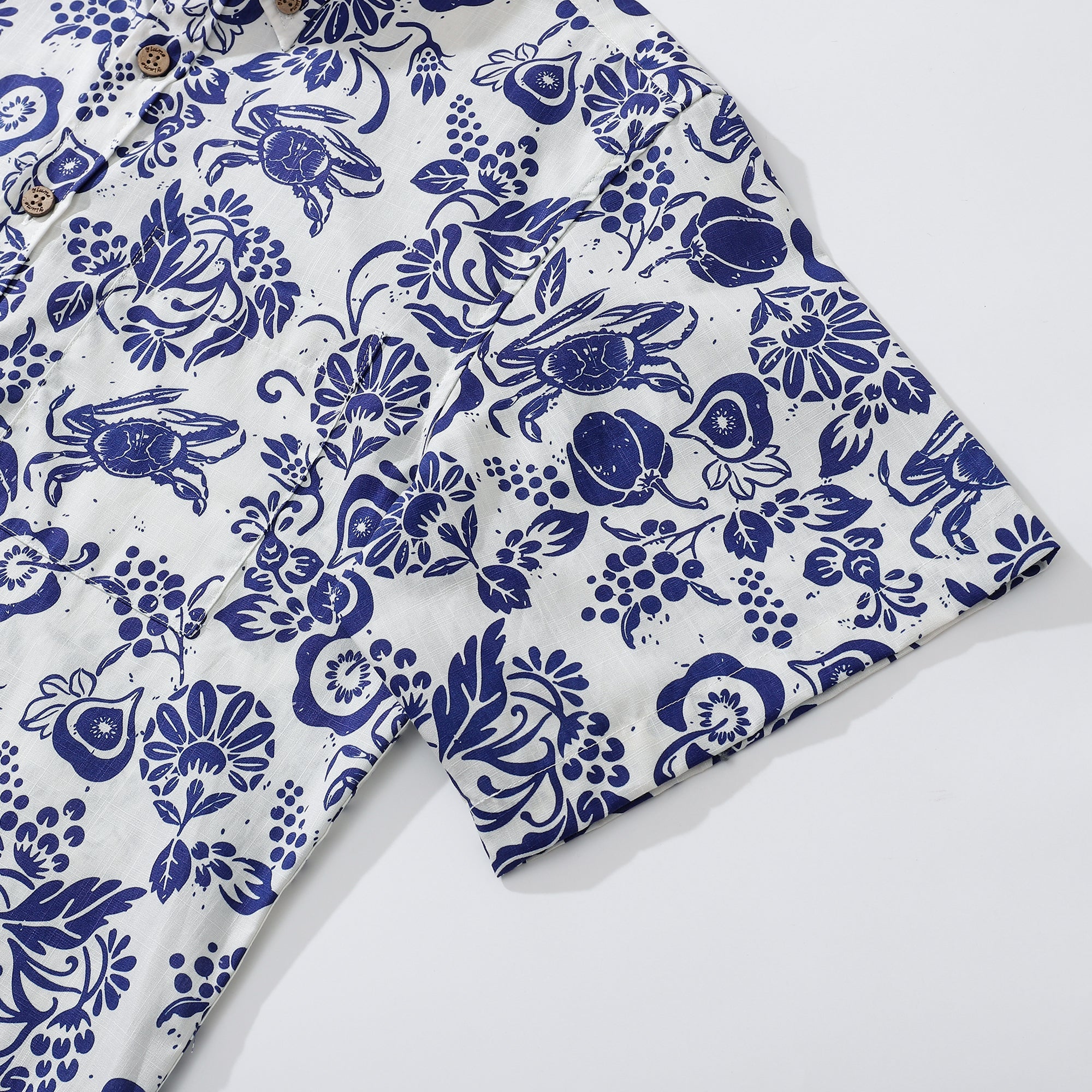 Camisa de Hombre de Botones 100% Algodón con Estampado Tropical de Higos y Cangrejos